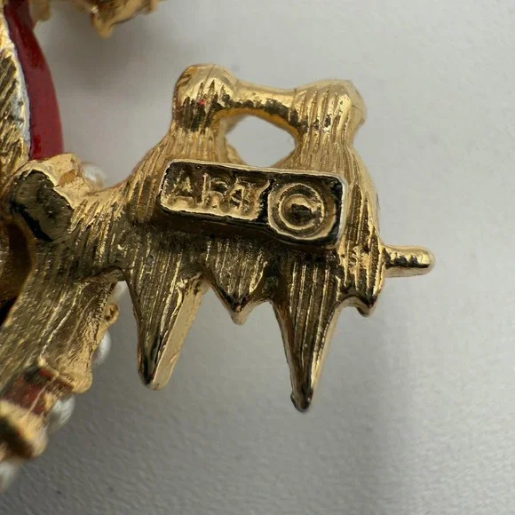 Vintage ART Figural Brooch Asian Lady Enamel Pearl Owl Lantern Pin Costume - Picture 6 of 6